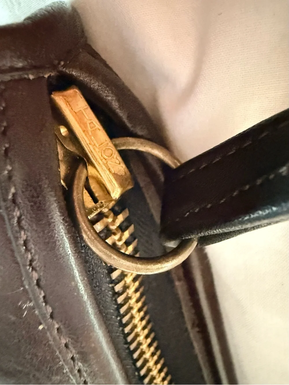 Vintage 1970’s Coach dark brown Leather Wristlet Clutch